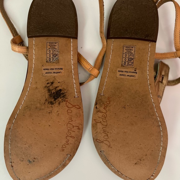 Sam Edelman Gigi Flat Sandals - Picture 3 of 3